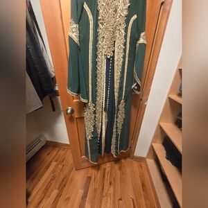 Elegant Green and Gold Embroidered Kaftan